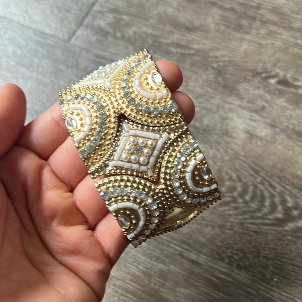 Statement bracelet